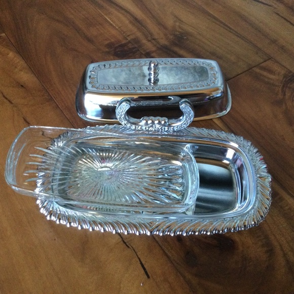 ✔️Vintage Irvinware Chrome Butter Dish, Creamer, and Sugar MCM - Picture 5 of 8